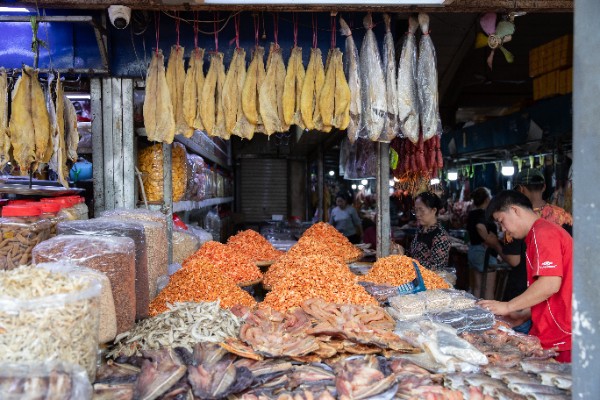 phnom penh market